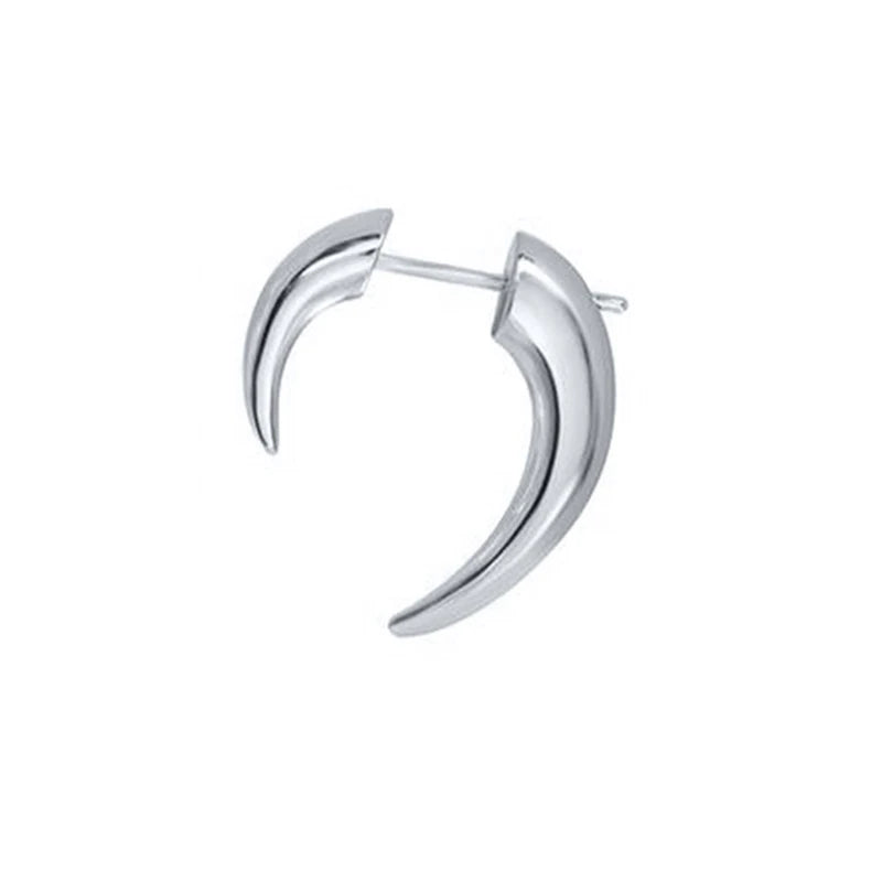 Boho Horn Stud Earring Gold Silver Color Moon Punk Earring For Women Party Jewelry Accessory Unique Wolf Fangs Earring Qme