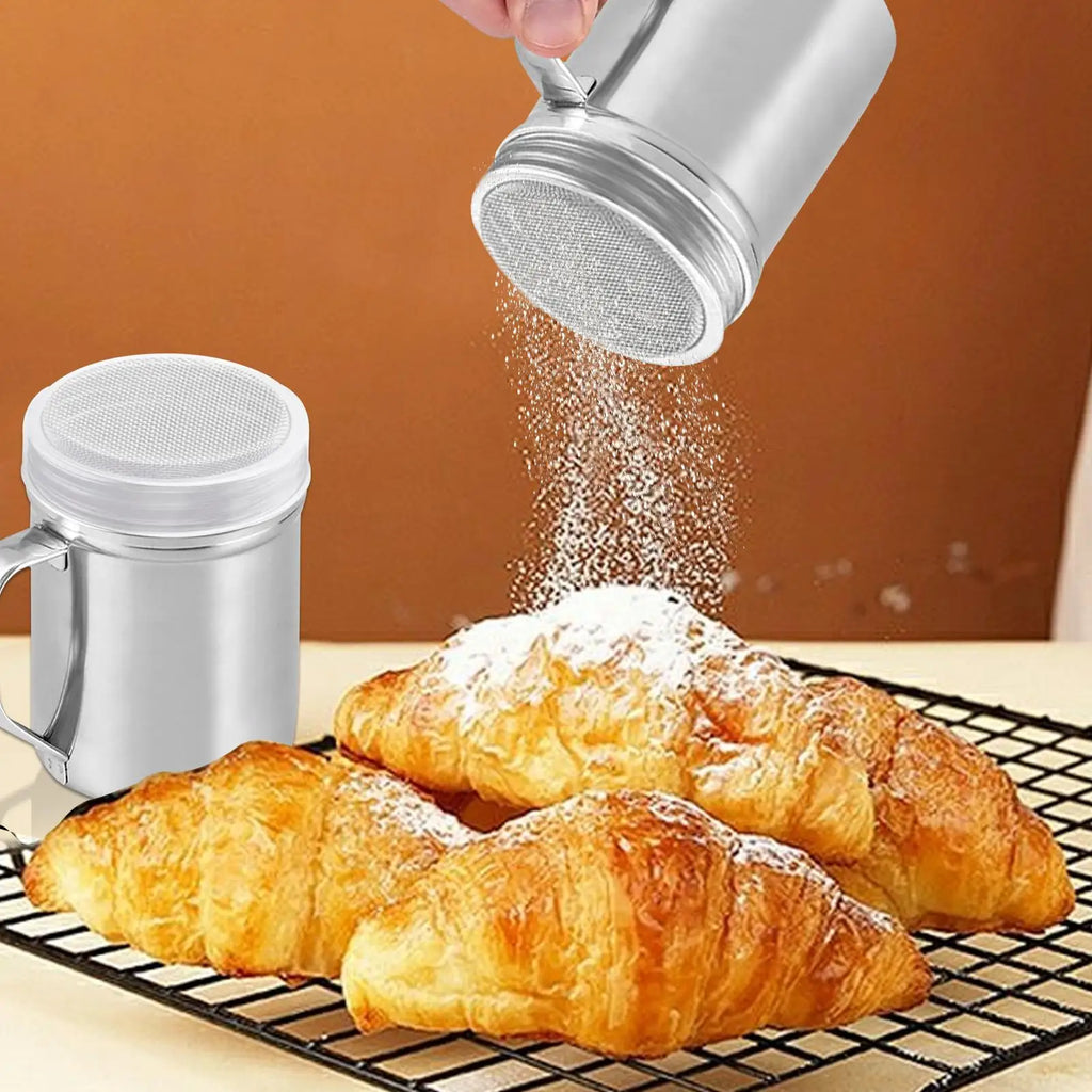 Powder Shaker Bottle Stainless Steel Salt Shakers Bottle With Dust-Proof Lid With Handle Container Jar for Coffee Flour Sugar Qme