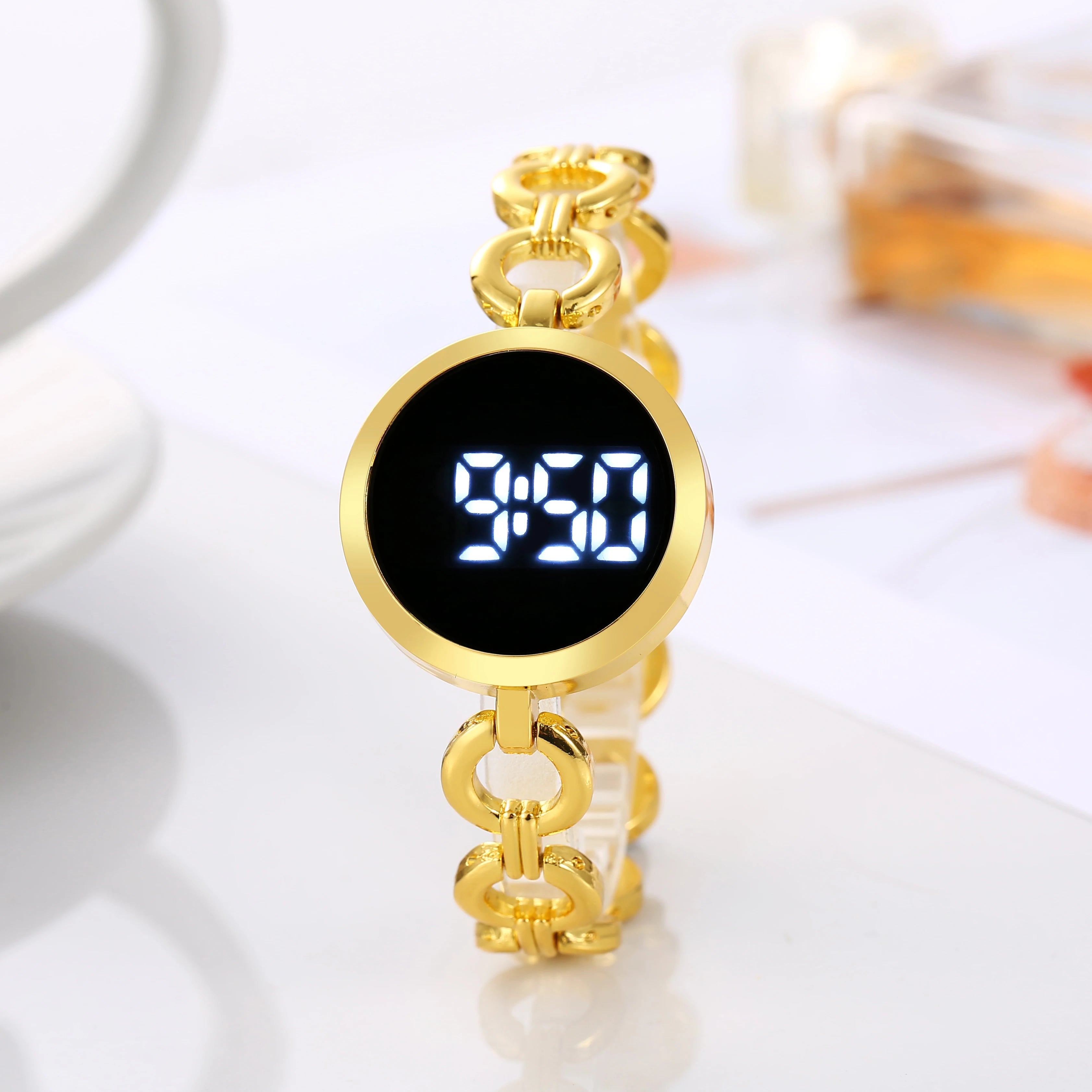 Fashion Chain Watch Women's Steel Belt Student Bracelet LED Electronic Women's Touch Watch Qme Gold