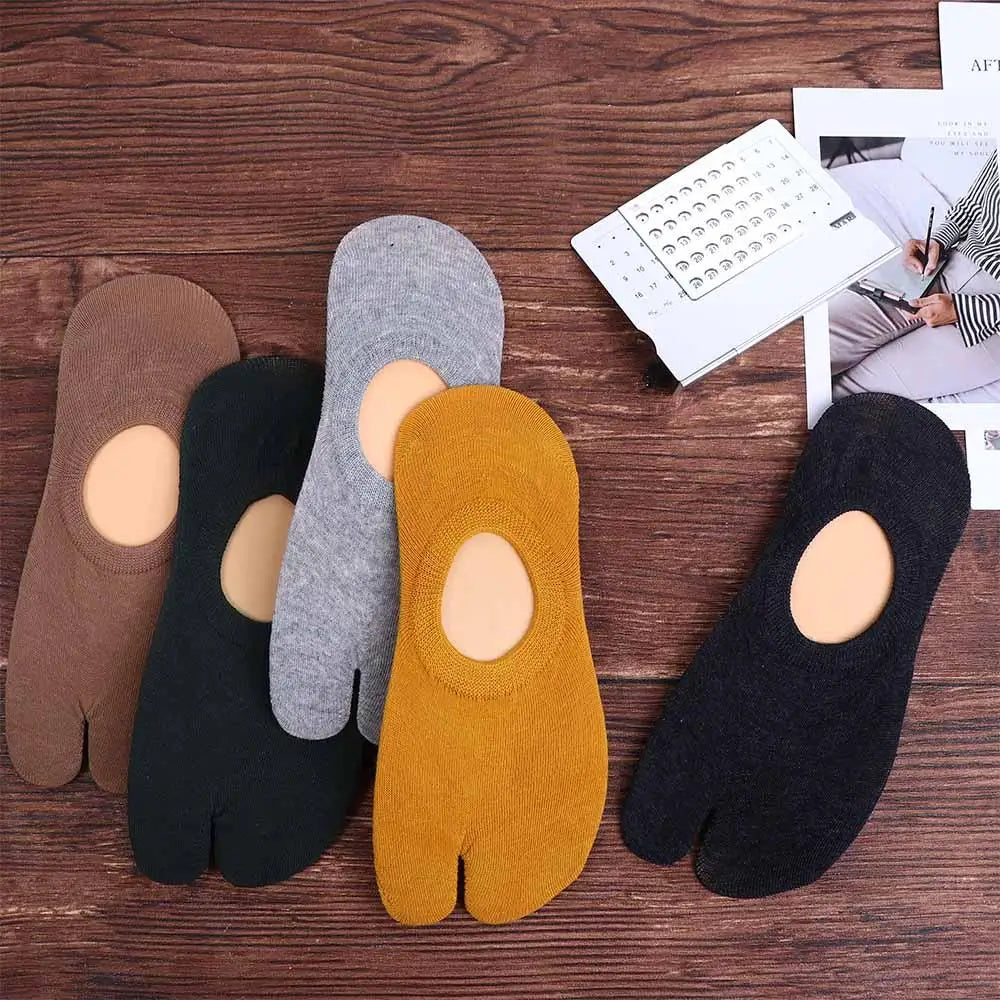 Simple Soft Japanese Women Summer Men Split Toe Socks Short Tube Two Qme