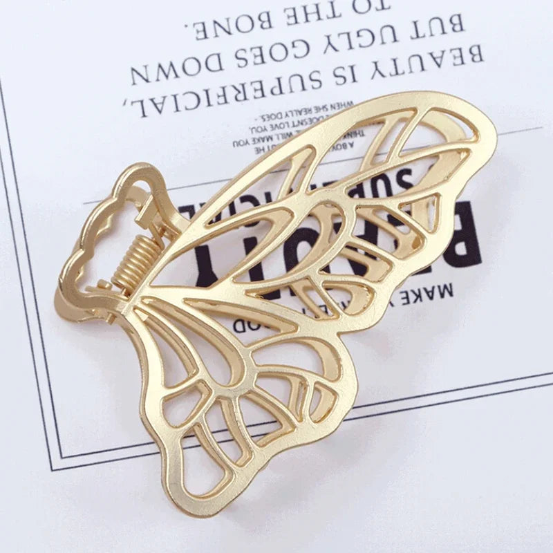 New Hollow Out Butterfly Tassel Hair Pins for Women Girl Beauty Vintage Metal Golden Clips Jewelry Accessories Styling Tools Qme