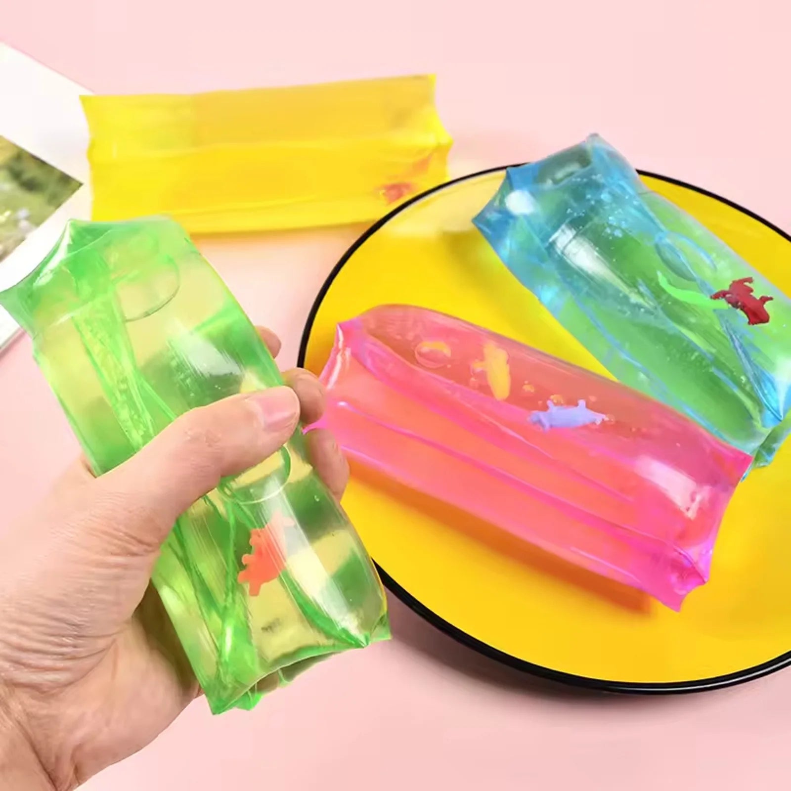 Colorful Random One Smooth Slippery Wiggly Stress Relief Toy with Confetti and Sea Creatures for Kids and Adults Fun Gifts Qme