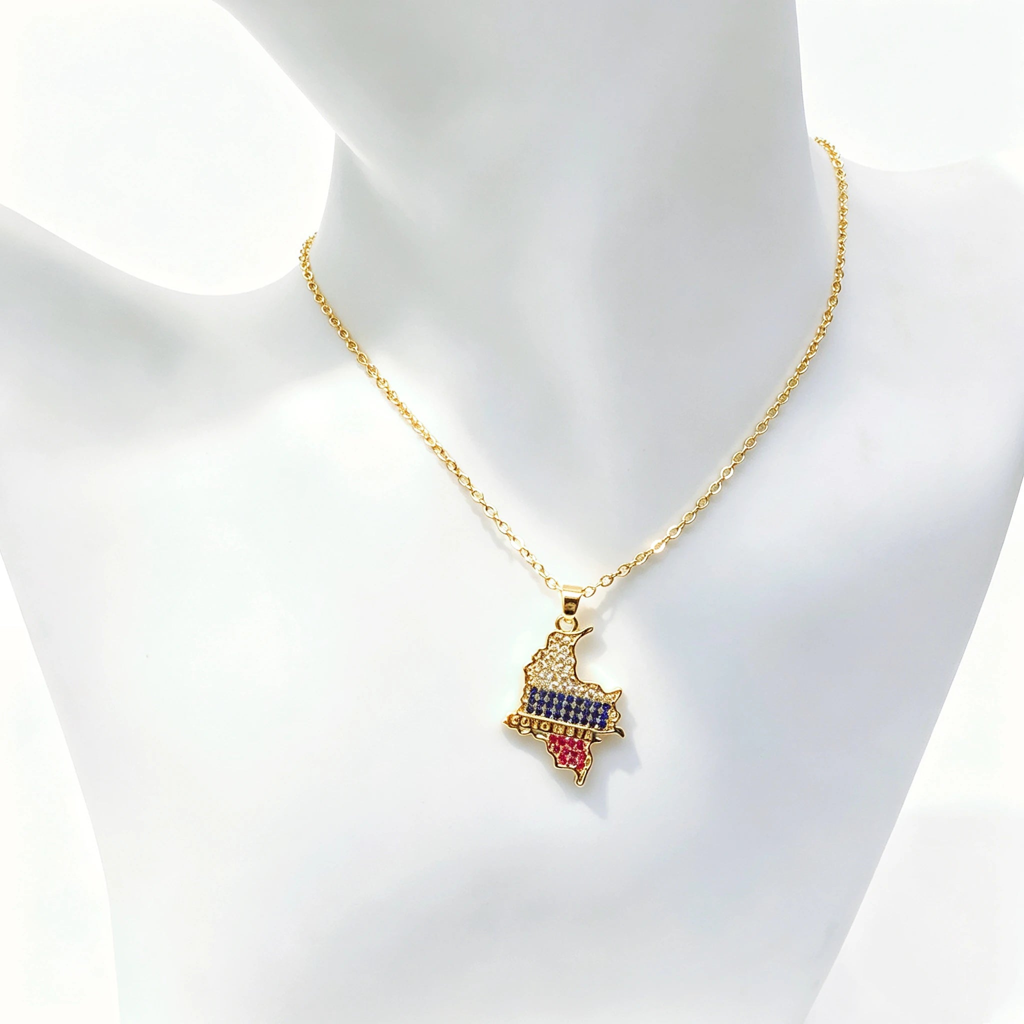 Yellow Red Blue Enamel Colombia Map Multicolor Zircon Pendant Necklace Flag Patriotic Souvenir Jewelry For Women Men Daily Wear Qme