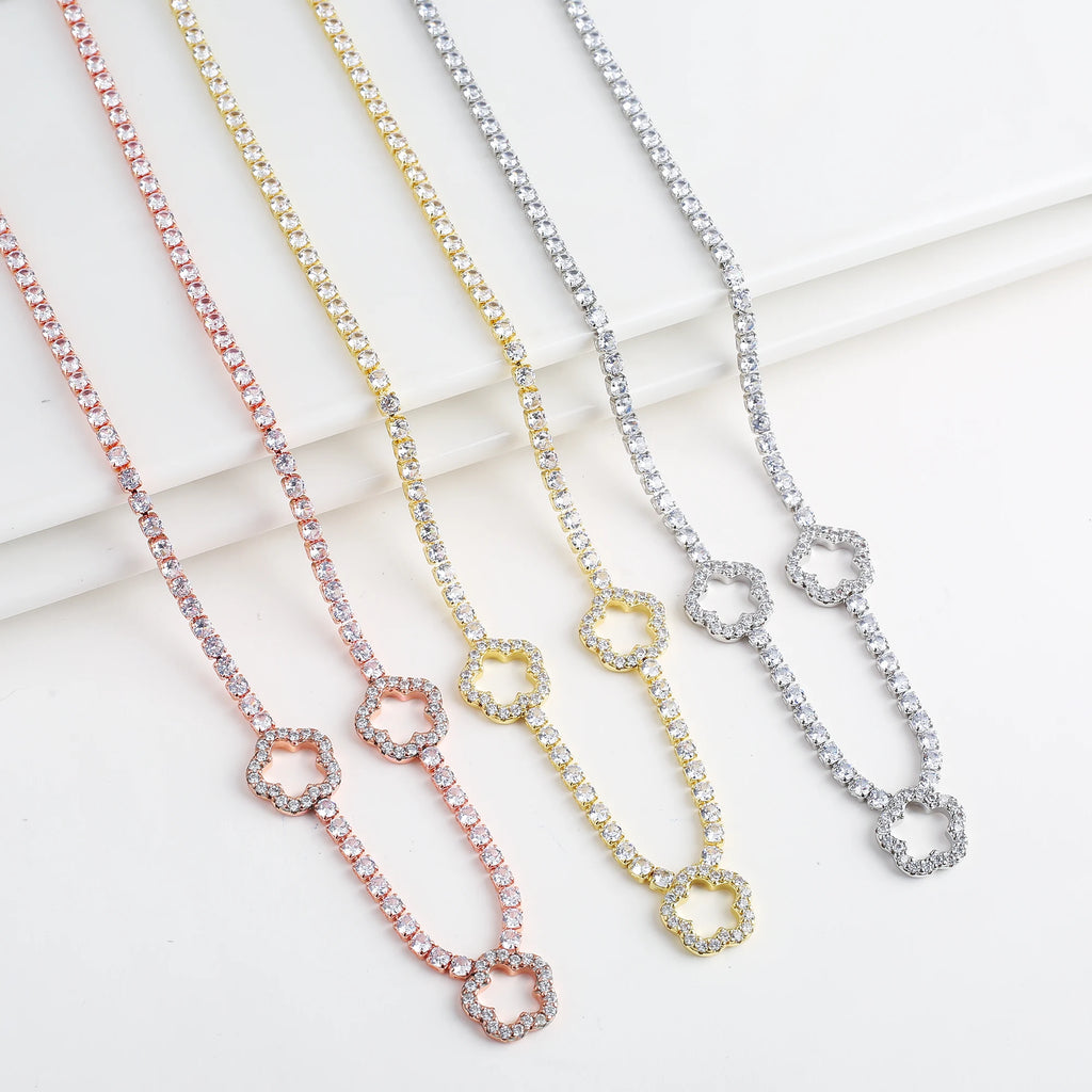 High Quality Zirconia Five-Leaf Flower Ladies Charm Necklace Fashion Plant Plum Blossom Choker Chain Jewelry For Daily Wear Qme