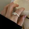 1pcs Baroque Personality Stretch Love Finger Rings Simple Women Girl Fashion Sense of Design Sweet Heart Jewelry Gift Party Gift Qme yin resizable