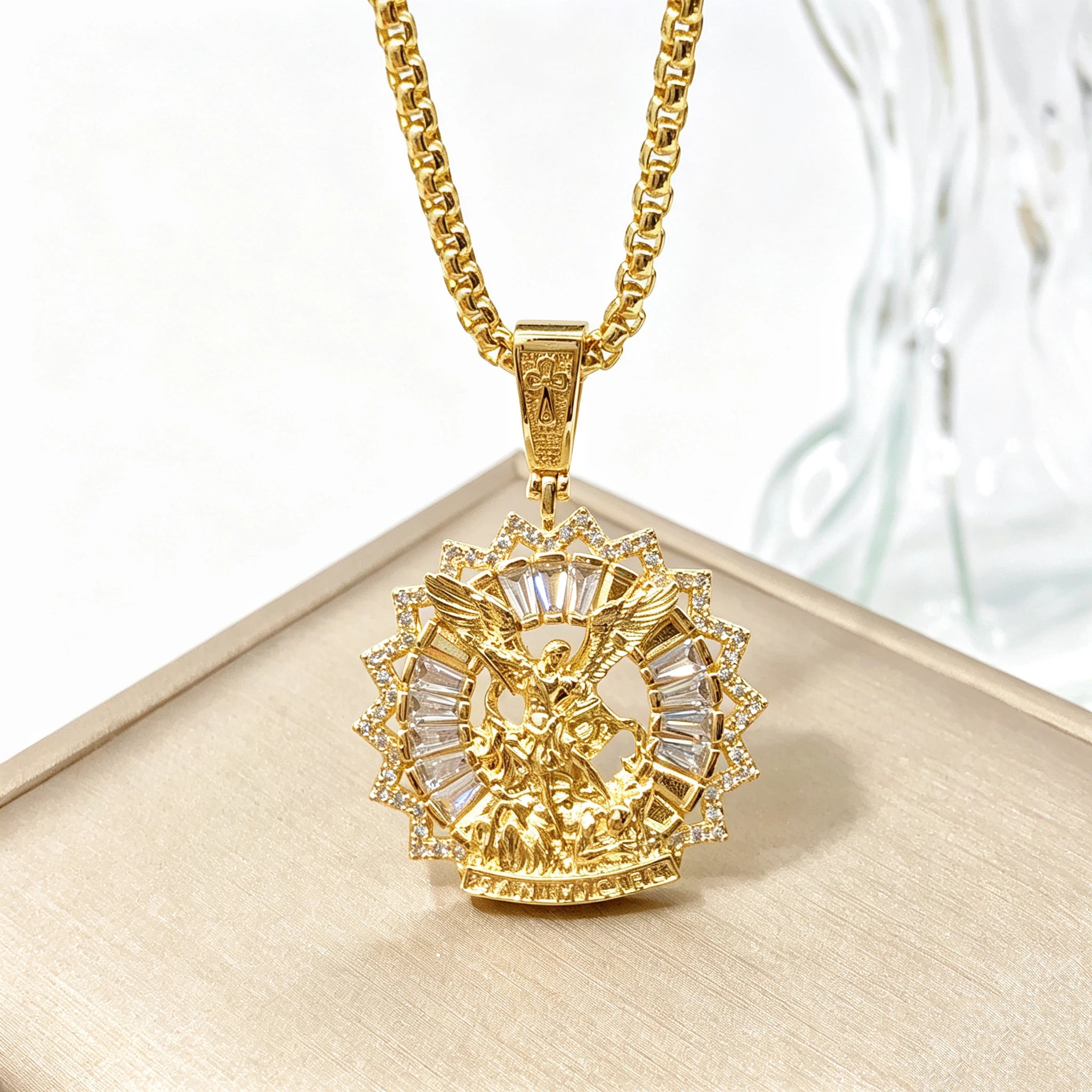 New Arrivals Medallion Religion San Miguel Archangel Zircon Necklace for Men Women Party Gifts Stainless Steel Choker Jewelry Qme 4 60cm