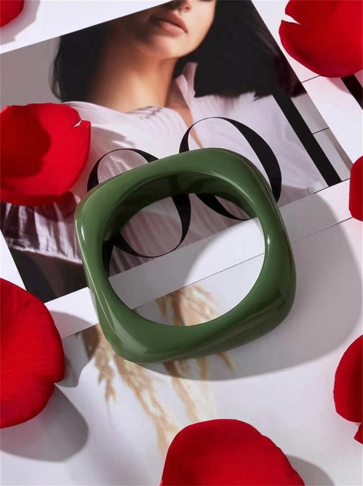 Fashion Summer Trendy Color Clear Wide Version Square Acrylic Resin Bracelet Women Girl Ins Party Travel Jewelry Hip Hop Bangle Qme lvse 63mm