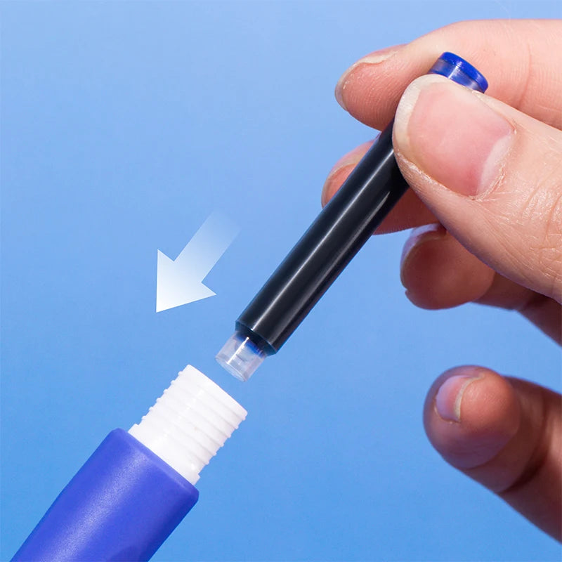 Space Theme Click Fountain Pen with Ink Cartridges, Aesthetic Fun Writing Tool & Desktop Decor Students & Office Use Qme