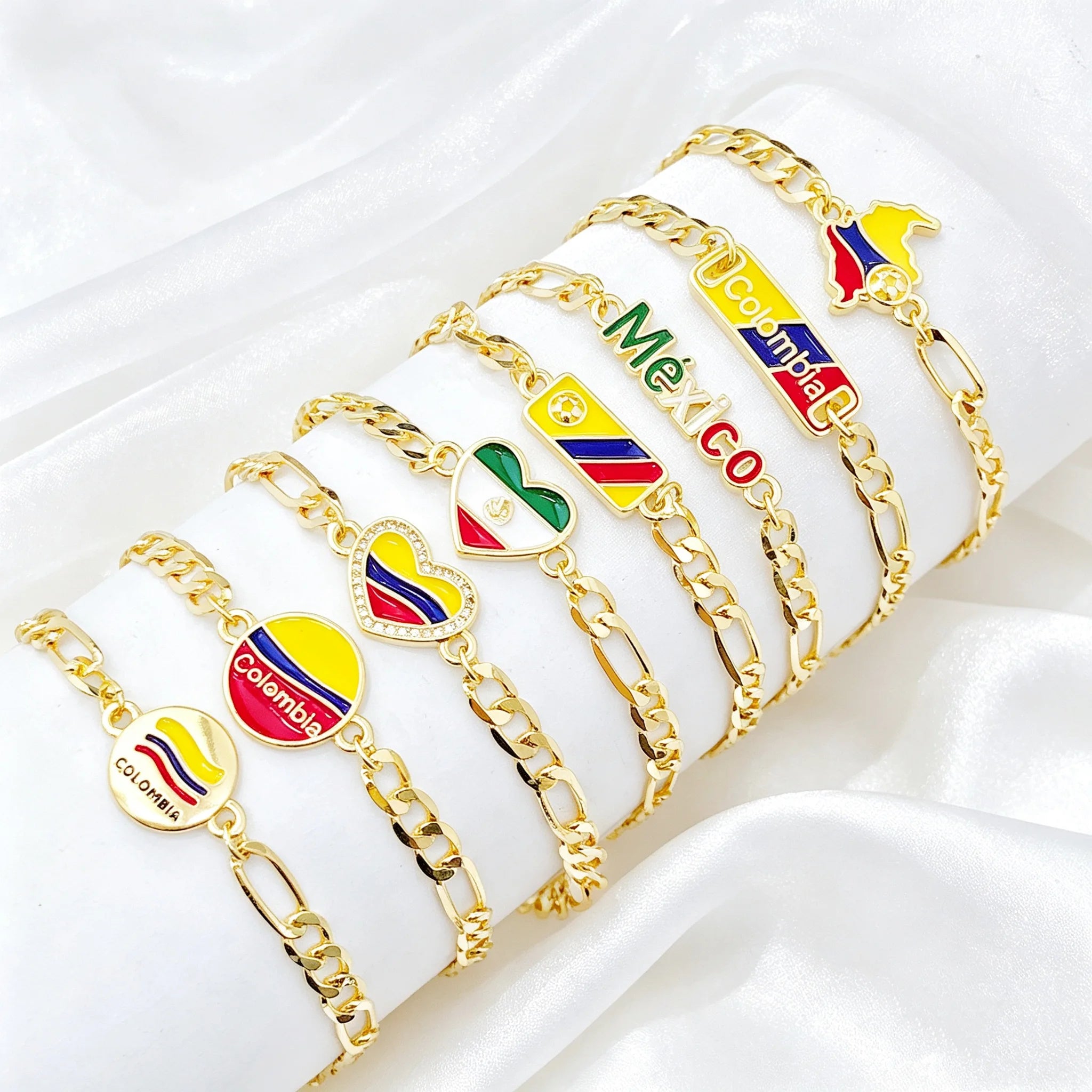 Adjustable Enamel Art Gold Plated Venezuela Colombia Flag Figaro Chain Bracelet for Men Women Holiday Anniversary Jewelry Gift Qme