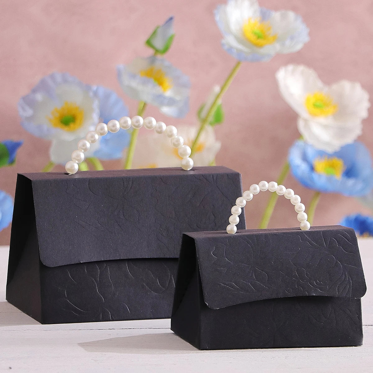 Set of 5 Luxurious Wedding Mini Gift Boxes with Letterpress Floral Design and Simulated Pearl Handles, Elegant Gift Boxes for Us Qme S-Black-5Pcs Other Other