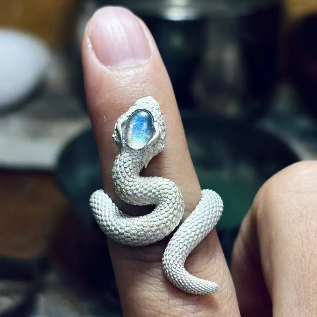 Original Design Light Luxury Snake Opening Ring for Men and Women Simple Retro Fashion Snake Ring Wholesale Qme