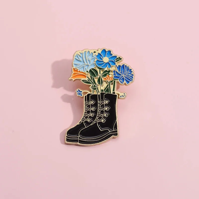 Beautifully Boots Flowers Pot Brooch Enamel Pin Cute Cartoon Shoe Plant Badge Lapel Backpack Fashion Jewelry Gift Wholesale Qme