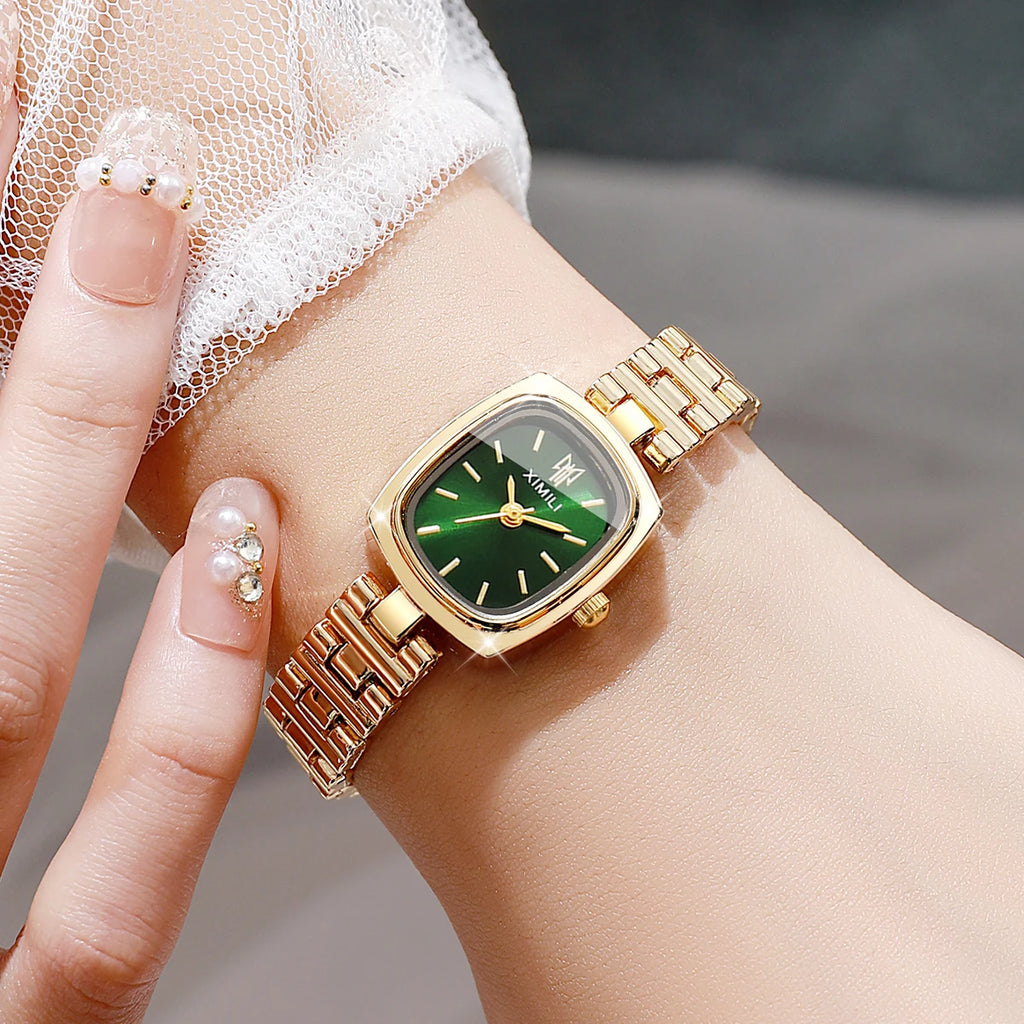 Classic Women's Quartz Watch, Gold Tone with Small Green Dial, Fashion Accessory Qme