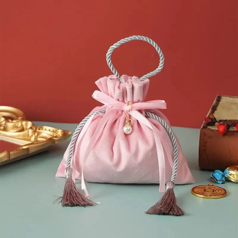 Velvet Gift Bag Wedding Party Velvet Candy Box Gift Bags for Wedding Gift Small Gold Drawstring Gift Candy Pouches New Qme 3PCS pink