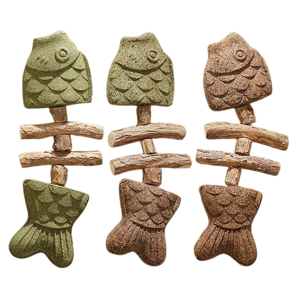 Silvervine Cat Toy Catnip Natural Wooden Fishbone-Shaped Cat Silvervine Sticks for Licking Pawing Playing Reducing Boredom Qme