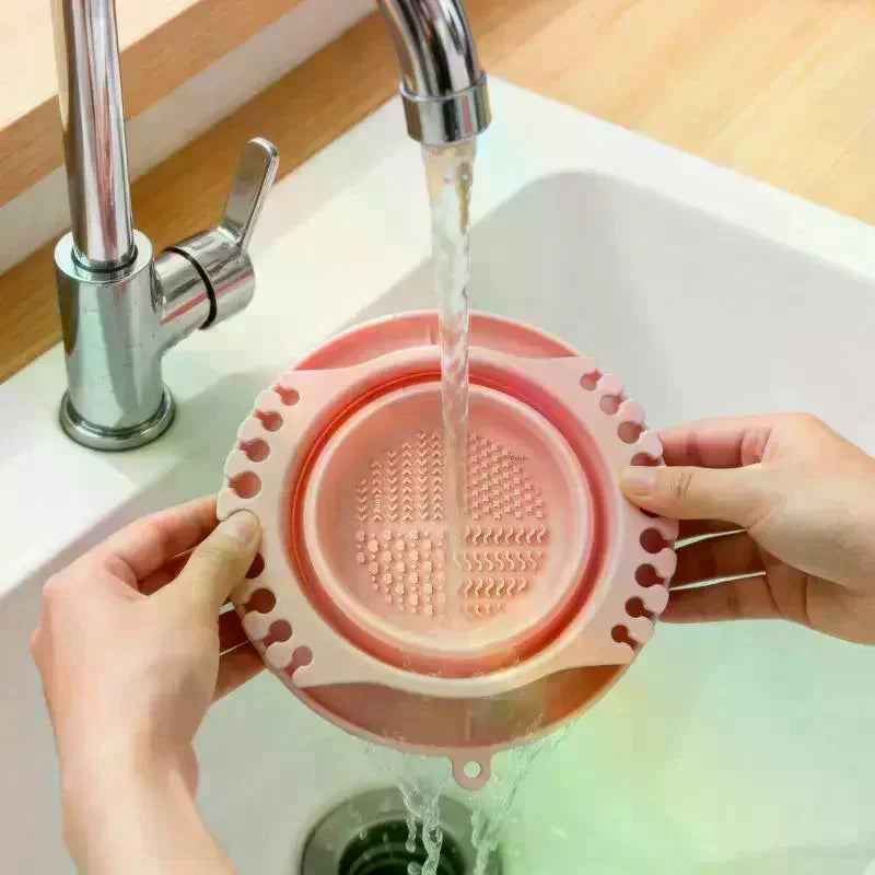 1 Makeup Brush Cleaner Silicone Holder Powder Puff Cleaning Bowl Qme