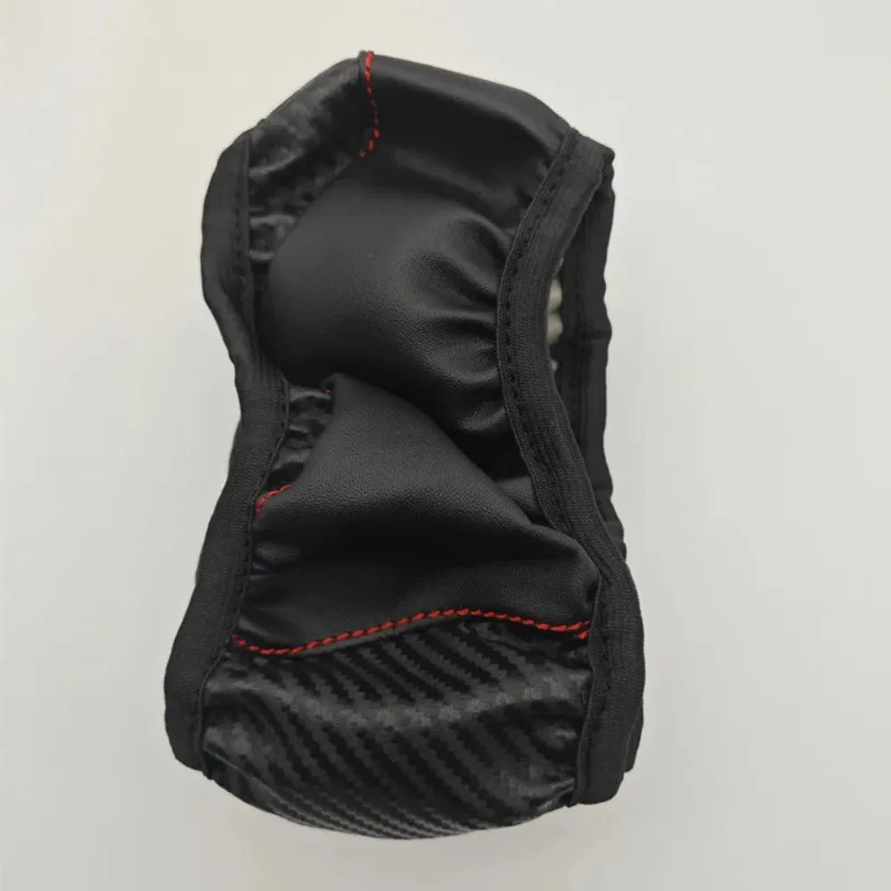 Universal 38cm Car Steering Wheel Cover Carbon Fiber Leather Anti-slip Breathable Auto Steering Protector For Most Sedan SUV Tru Qme
