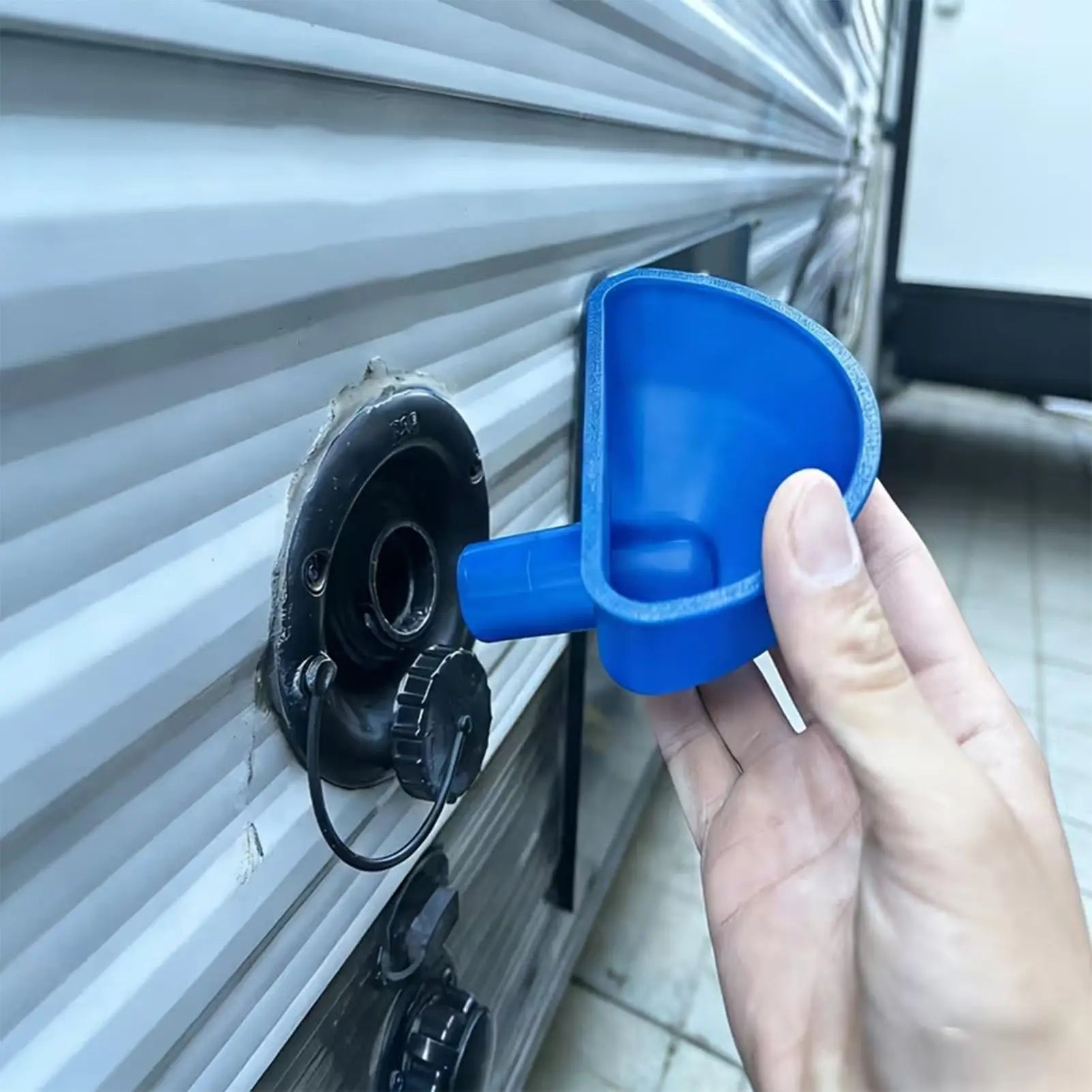 RV Water Tank Funnel 3D Printed Portable Vehicle Accessories RV Water Tank Fill Funnel for Trailer Van Motorhome Travel Camping Qme