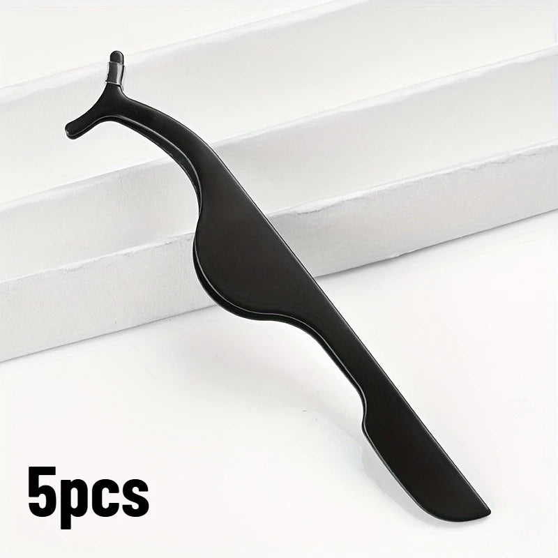 5pcs Lipstick applicator, artificial eyelash adhesive forceps, eyelash curler, eyebrow clip, eyebrow comb Qme Black