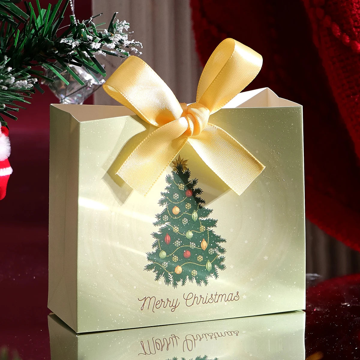 Pack of 10 Festive Christmas Mini Gift Bags with Ribbons - Colorful Design Featuring Christmas Tree, Santa and Merry Christmas W Qme Light Green Other Other