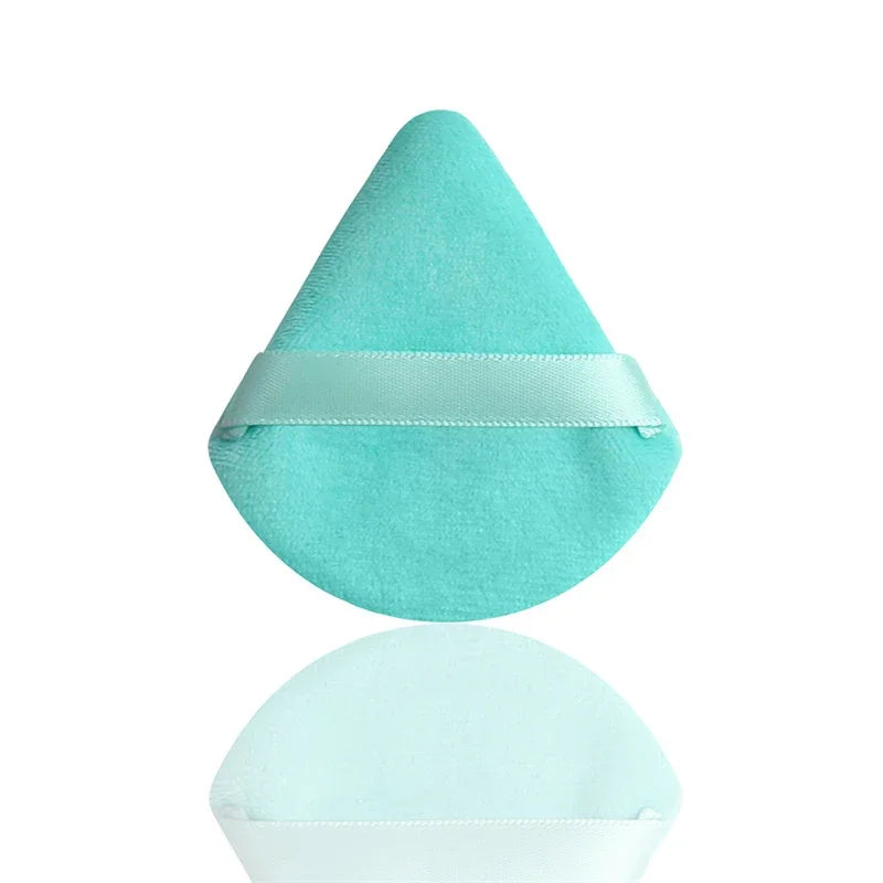 Velvet Cosmetic Foundation Puff Soft Triangle Makeup Puffs Women Face Beauty Sponge Blender Washable Makeup Powder Accessories Qme 1PCS Green