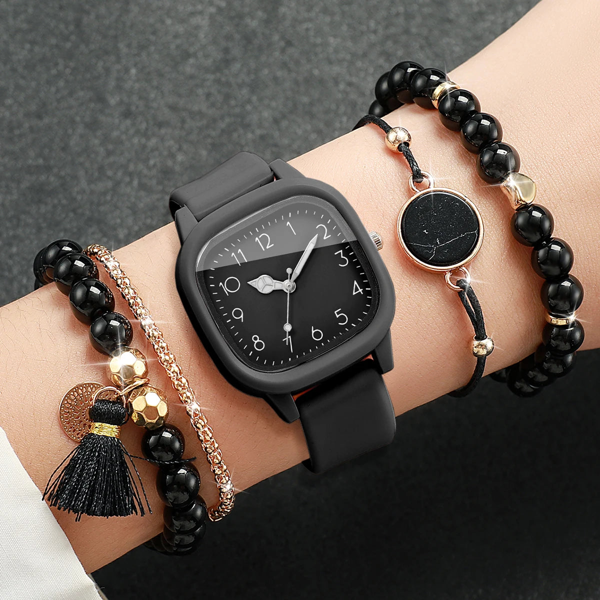Women 4 In 1 Watch Bracelet Set Square Silicone Quartz Watch Black Bead Tassel Stack Bracelets Casual Ladies Wristwatch Gift Qme
