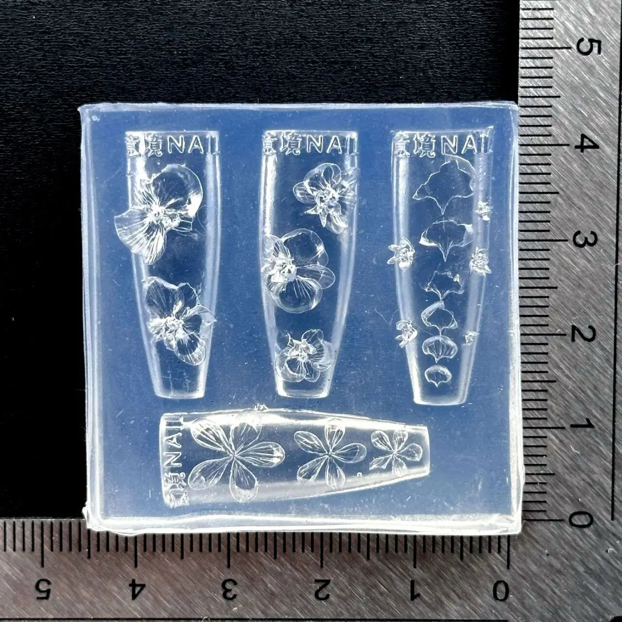 3D Silicone Flower Nail Art Mold Reusable Petal Template Salon Design Qme A8