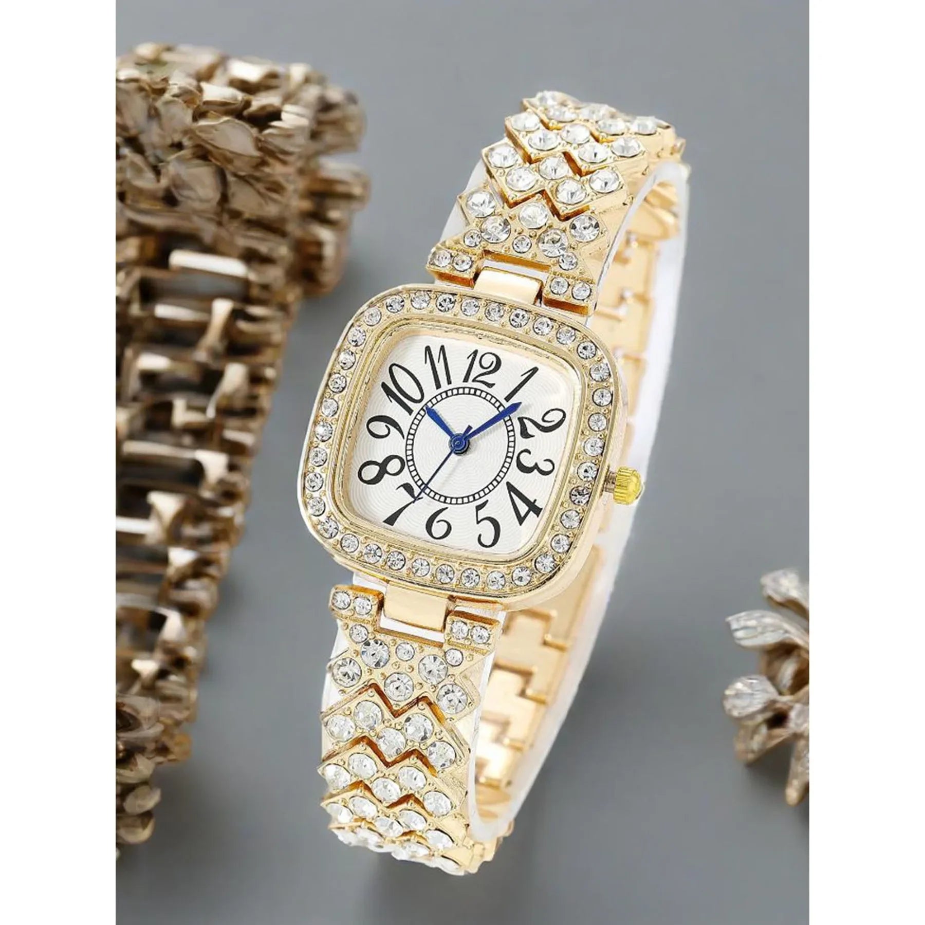 1pcs/set of square rhinestone alloy shell women's watch Starry Sky Fashion casual junior high school student watch Qme golden