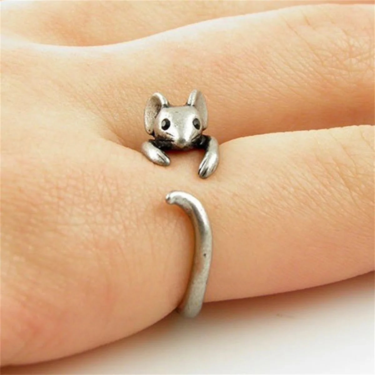 Cute Vintage Mouse Animal Finger Ring for Women Antique Silver Color Gothic Girls Knuckle Rings Fancy Gift 2023 Hot Jewelry Qme 2 resizable