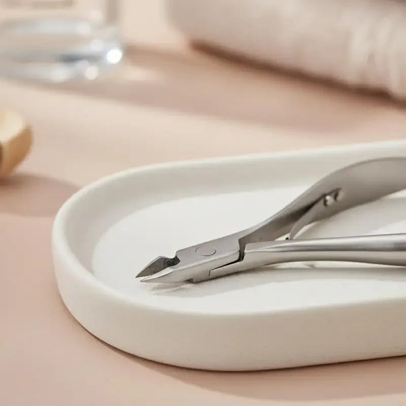 Durable Stainless Steel Cuticle Nipper Manicure Pedicure Clippers Qme