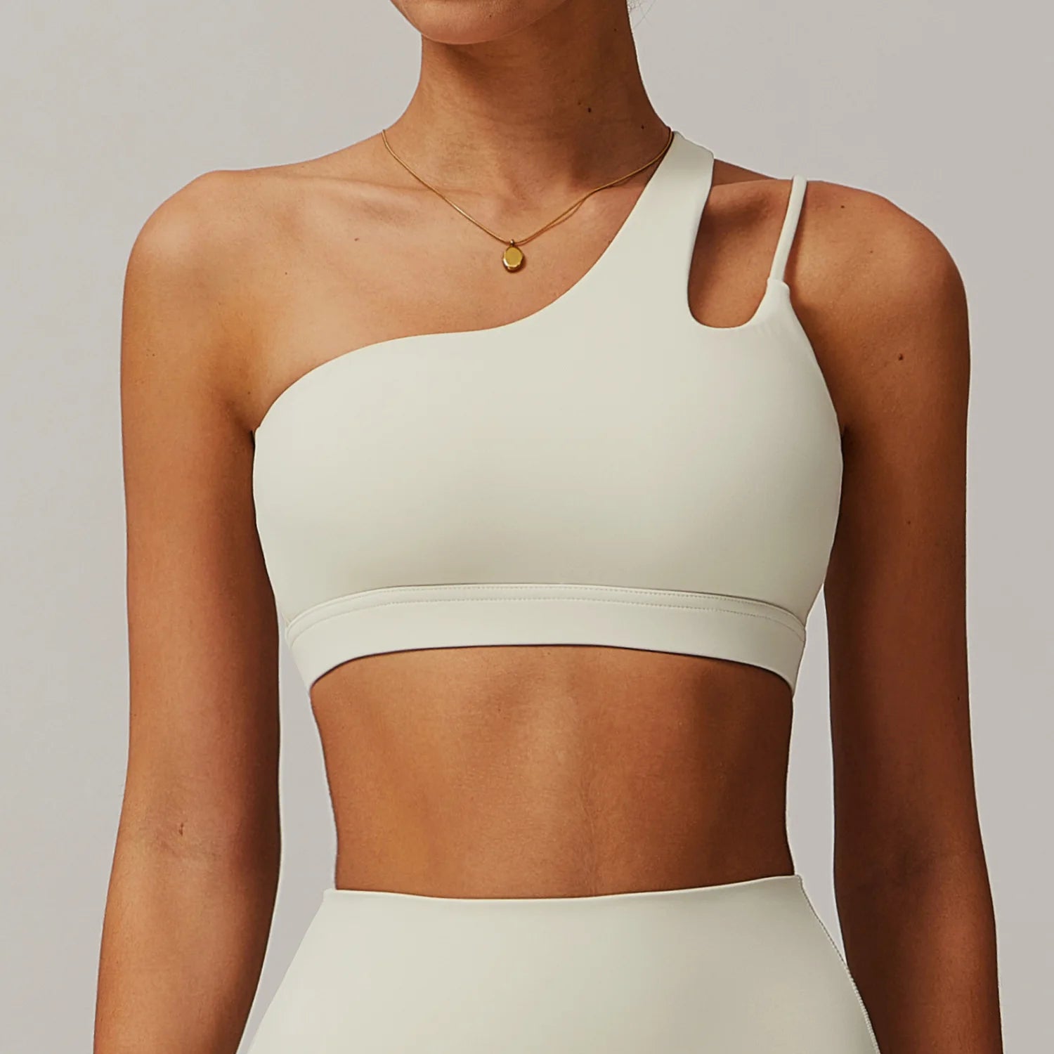 A Women Shockproof Sport Bra Women's Beautiful Back Gym Sports Underwear Women Oblique Shoulder Straps Running Fit Yoga Bra ﻿ Qme Cream Apricot 14XL