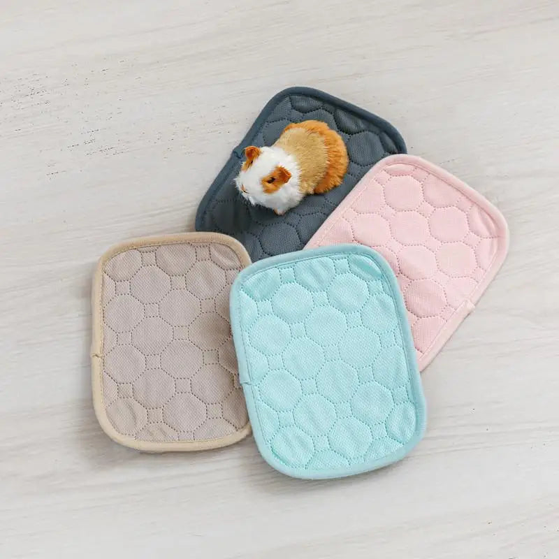 Rabbit Bedding Mats Liners Highly Absorbent Pee Pads Waterproof Pad Qme