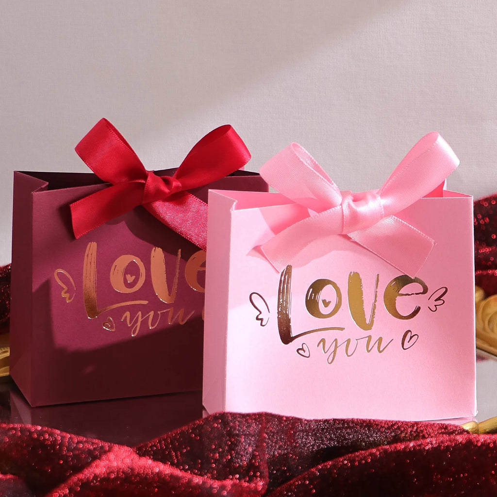 Set of 10 Elegant Mini Gift Boxes - “Love” Design for Candies, Chocolates and Small Gifts - Perfect for Weddings, Bridal Showers Qme