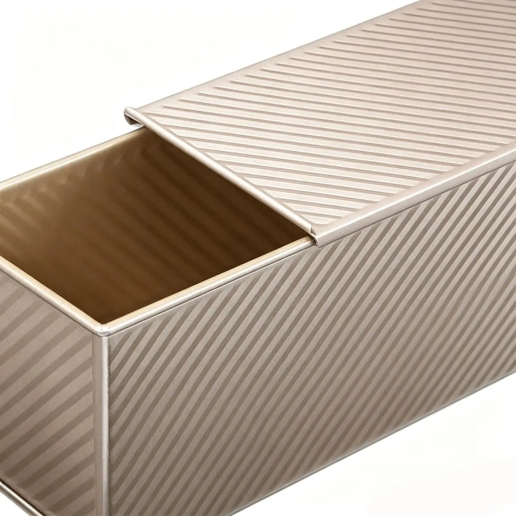 Bread Loaf Pan Lid Non-stick Corrugated Easy Release Carbon Steel Qme