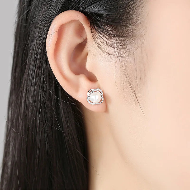 New Fine 925 Sterling Silver Charms Pearl Crystal Stud Earrings for Women Fashion Party Wedding Accessories Jewelry Couple Gifts Qme