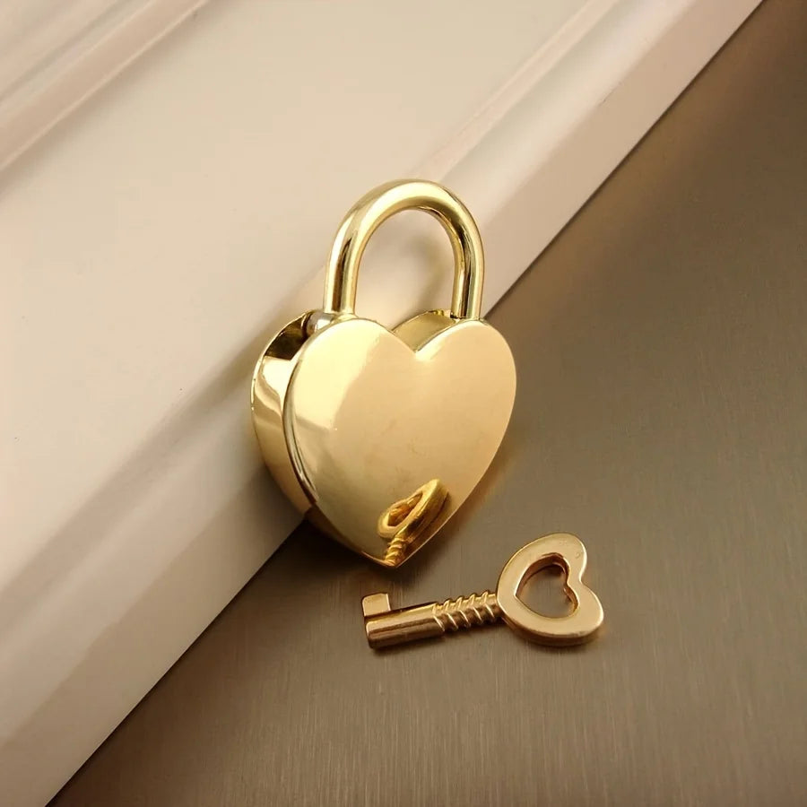 1pc Heart-Shaped Metal Padlock with Key - Polished Finish Love Lock for Luggage & Bag Accessory, Zinc Alloy Tool Lock Qme Golden 1pc