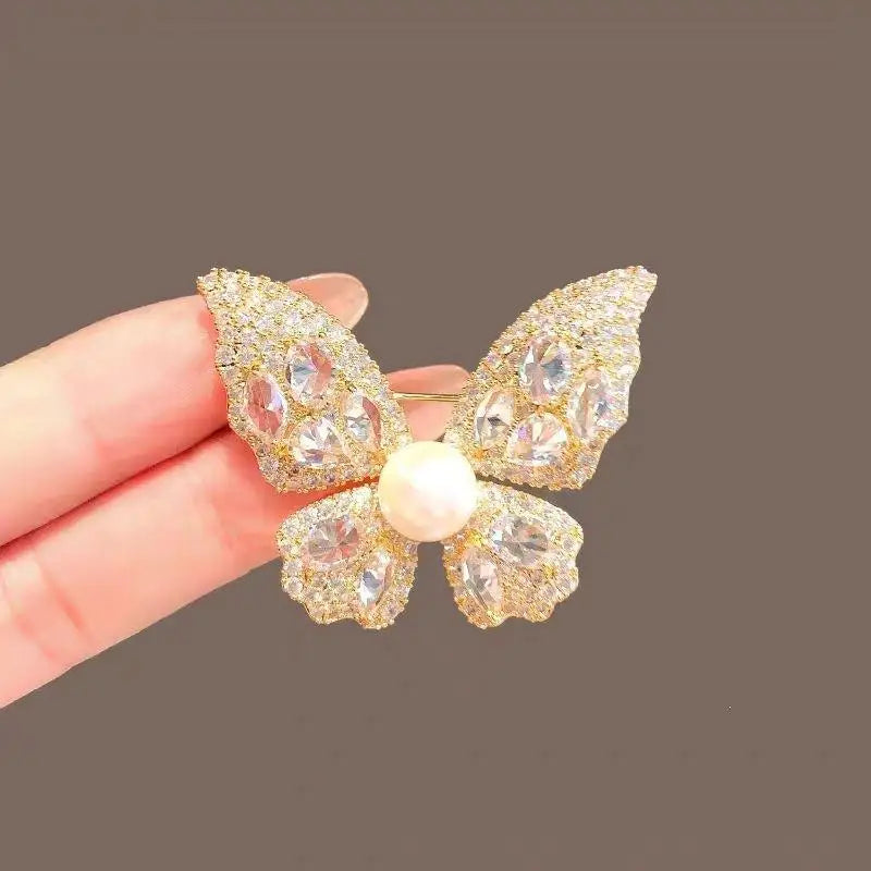 Jellyfish Butterfly Brooch for Women & Unisex - Cute Life Animal Pin, Trendy Office Birthday Party Friend Gift Jewelry Qme style 6