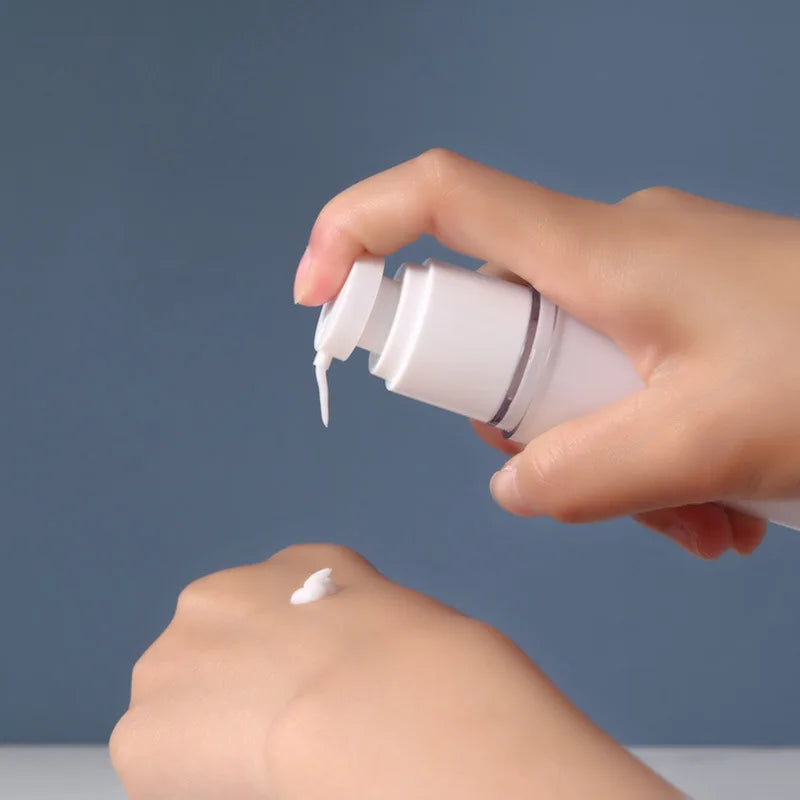 AS Vacuum Lotion Spray Bottle Travel Portable Refillable Bottles Qme