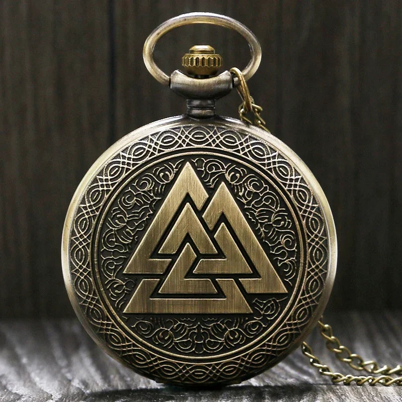 Bronze pocket watch, personalized quartz pocket watch, triangular pattern hanging chain, gift pocket watch for boys and girls Qme