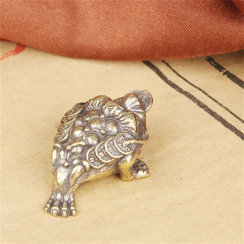 Figurine Collection Solid Mini Toad Statue Desk Decoration Antique Qme