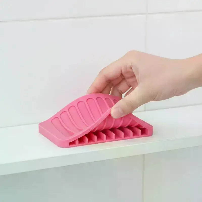 Silicone Soap Holder Pad - Non-Slip Draining Soap Dish for Shower, Bathroom Sink & Kitchen Countertop Storage Qme