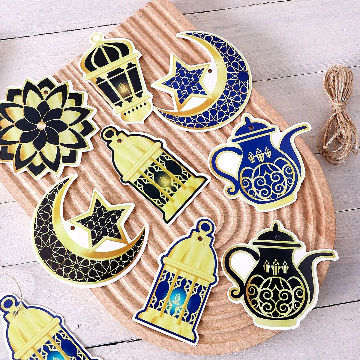 8 Eid Gift Tags, Islamic Holiday Ramadan Kareem Decorations, Family Ramadan Decorations, Eid Party Supplies, Eid Al-Adha Muslim Decorations, Valentine's Day DIY Gift Packs, Birthdays, Etc. - Suitable for Use as Gift Stickers, Qme