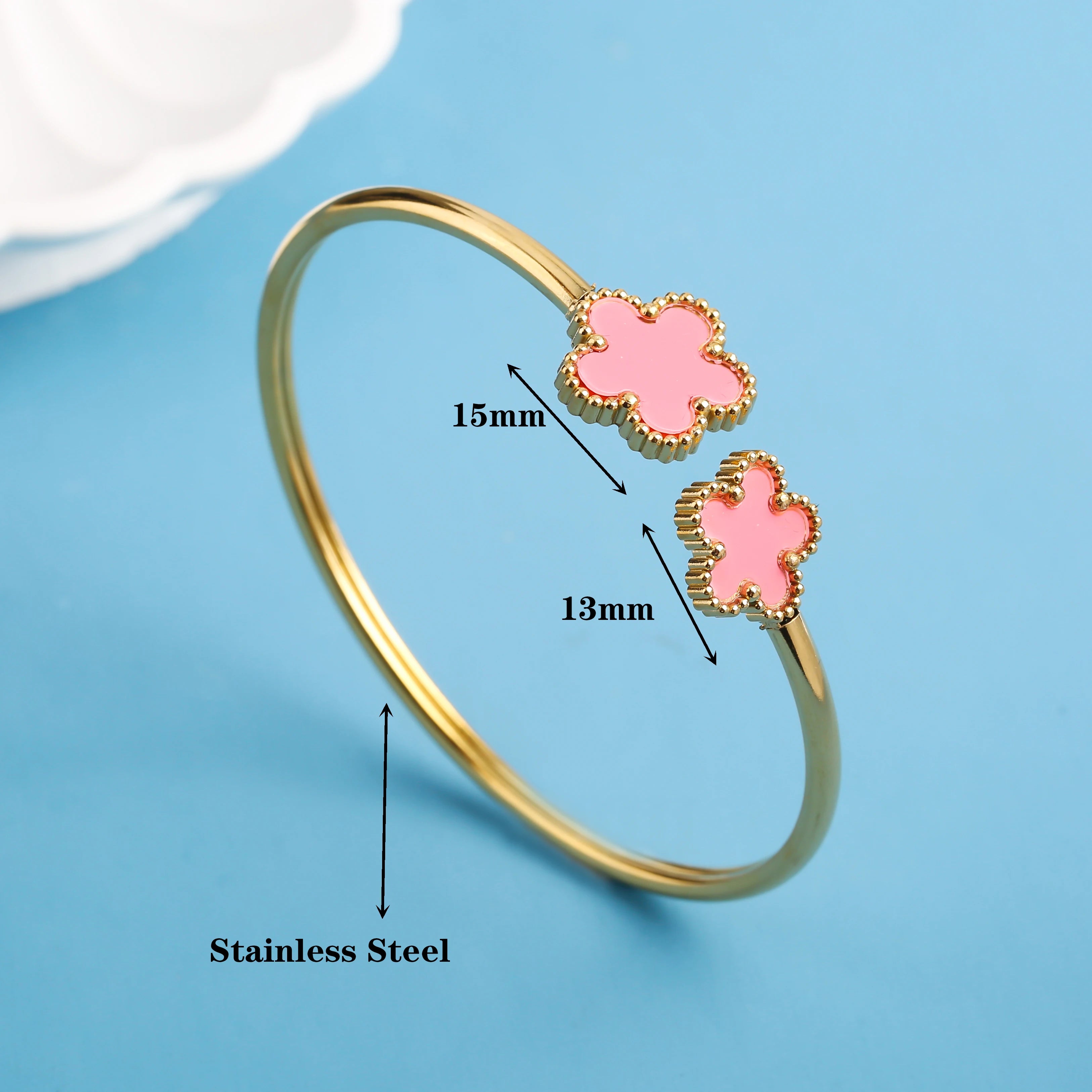 2pcs Gold Color Stainless Steel Five-Leaf Flower Bangle Simple For Woman Party Wedding Exquisite Wrist Jewelry Fine Clover Gift Qme