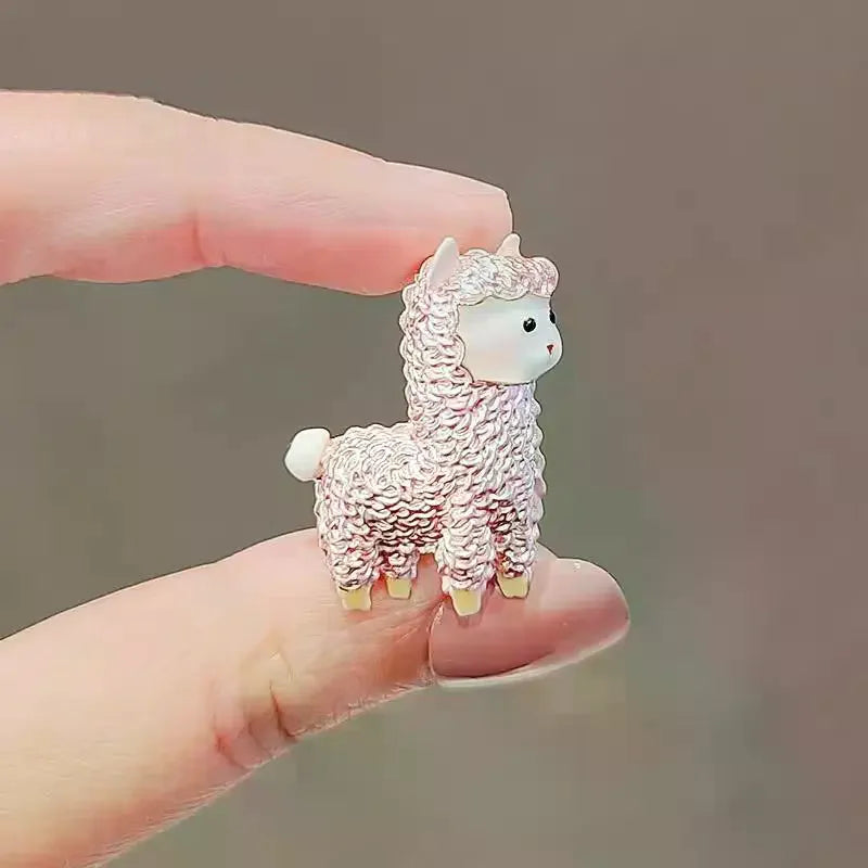 Cartoon Alpaca Shaped Brooches Women Men Zodiac Sheep Animal Weddings Party Brooch Pins Gifts Qme
