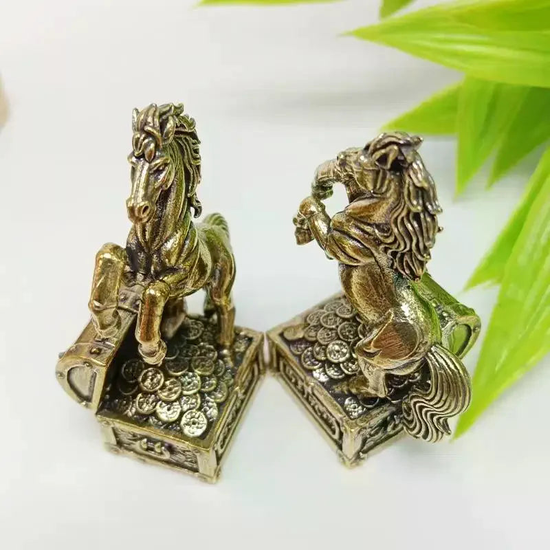 Zodiac Horse Statue Ornament Gifts Brass Horse Feng Shui Horse Figurine Miniatures Crafts Office Home Decor Accessory Qme