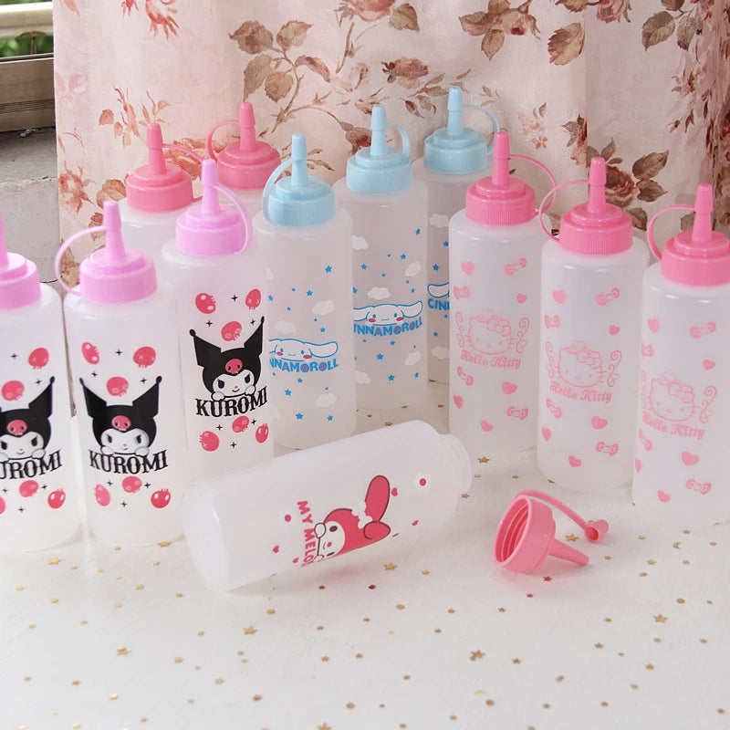 Hello Kitty Kuromi Squeeze Bottle Kitchen Plastic Sauce Jam Salad Qme