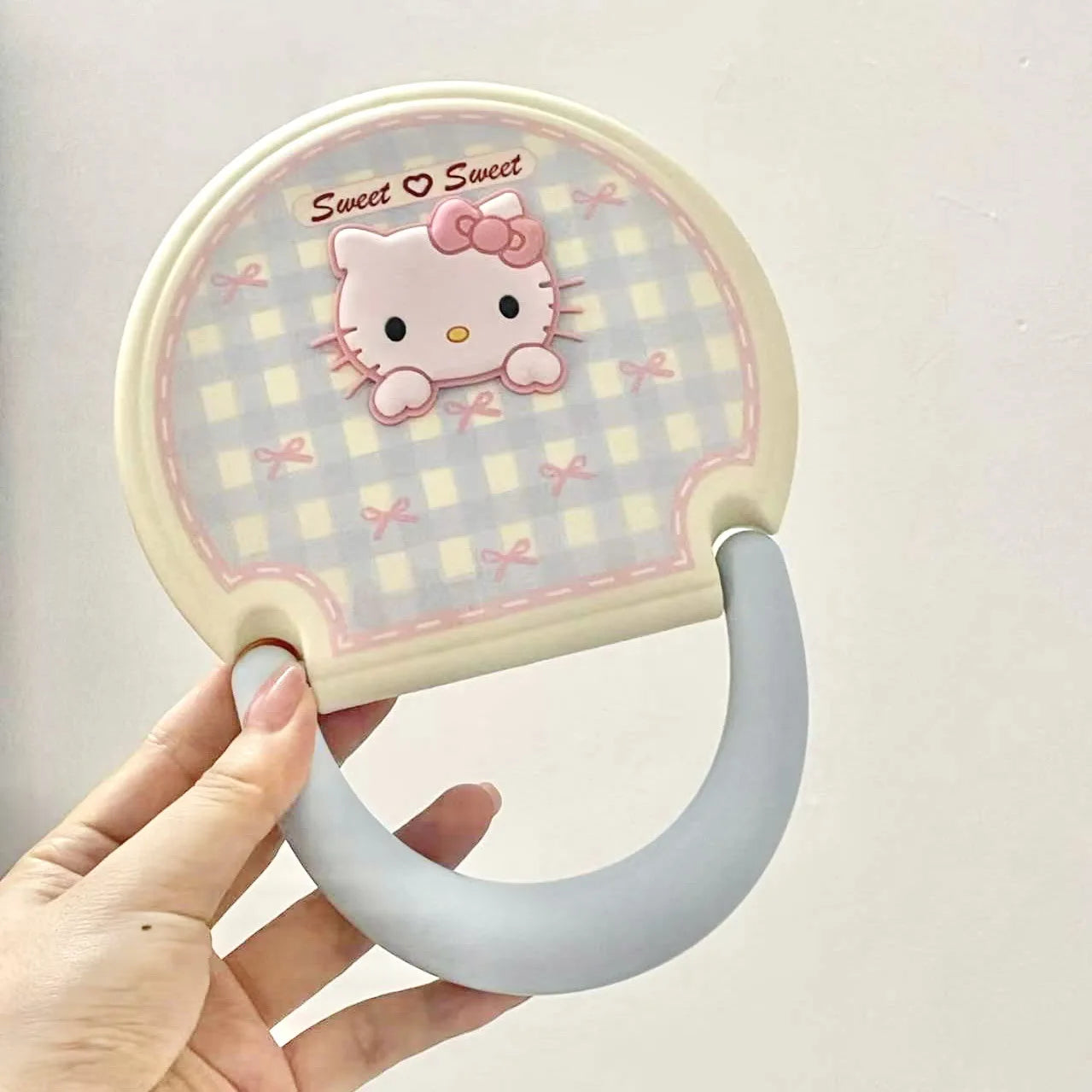 Hello Kitty Bow-shaped Makeup Mirror Desktop Hangable Qme 4