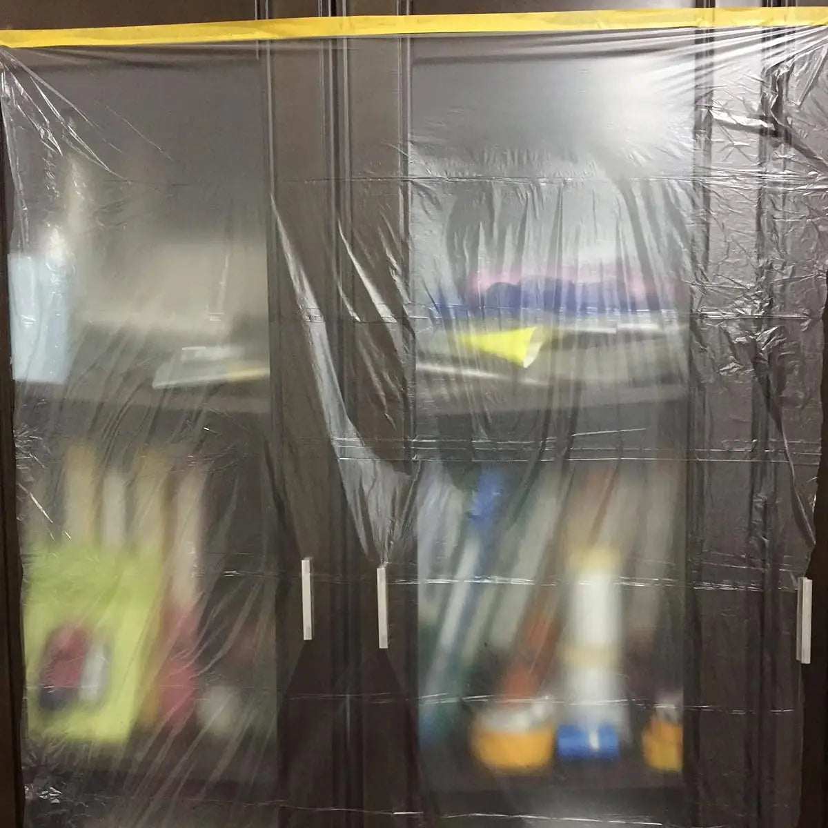 Pre-applied masking tape and drip-proof cloth - construction tape, used for preventing spills on walls, and painted furniture Qme