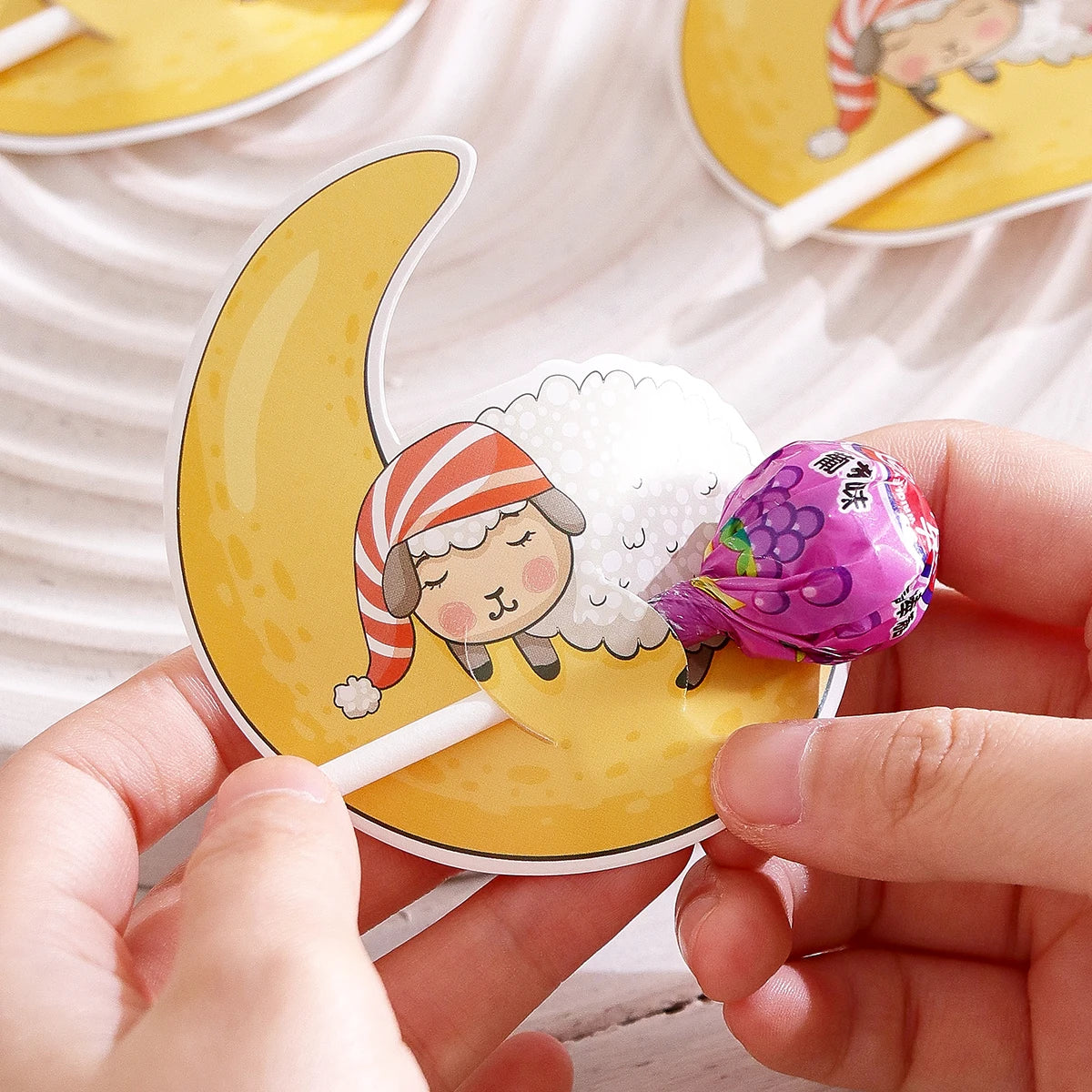 30 Pieces/Pack Eid Al-Adha Party Favors, Lamb-Shaped Candies and Snacks, Paper Cards and Lamb-Shaped Decorative Paper Qme Ylsjy-30Pcs Other Other