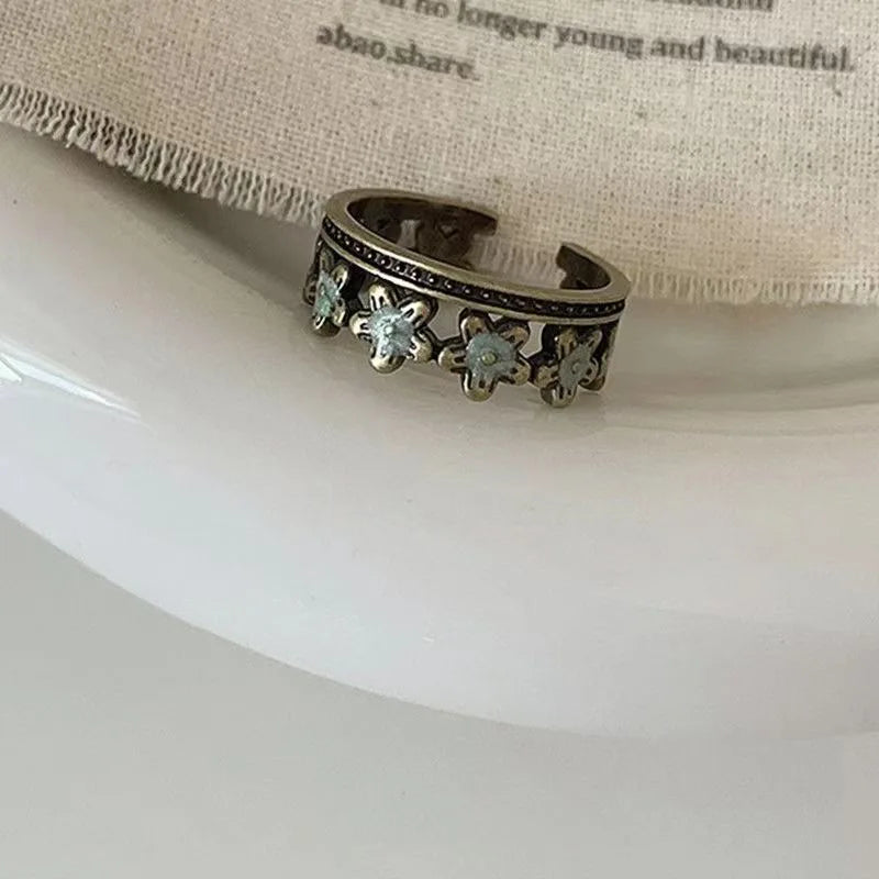 Vintage Green Style Color Butterfly Flower Opening Ring for Women Men Punk Hip Hop Metal Adjustable Finger Rings Jewelry Gift Qme xiaohua resizable